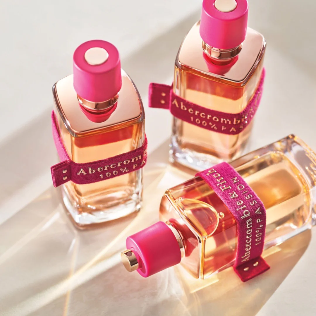 Abercrombie & Fitch 100% Passion Woman Eau de Parfum Spray - Image 4