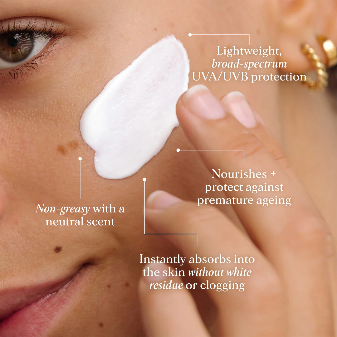 Alpha-H Daily Essential Moisturiser SPF50+ - Image 3