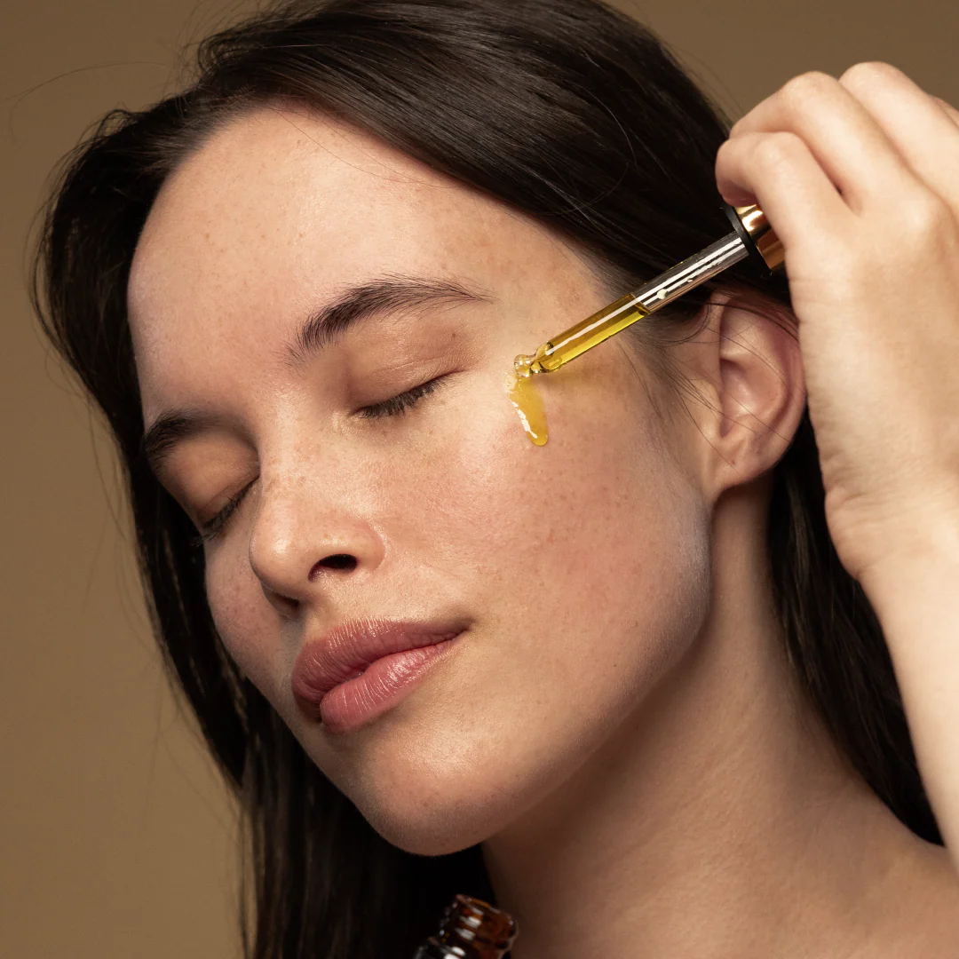 Antipodes Divine Face Oil Rosehip & Avocado Oil - Image 4