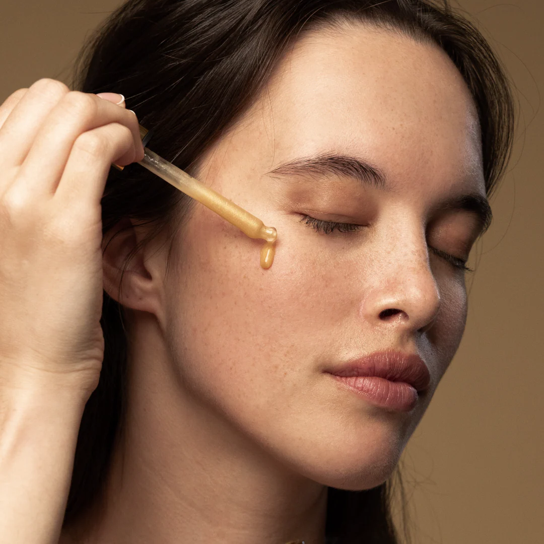 Antipodes Glow Vitamin C Brightening Serum - Image 4