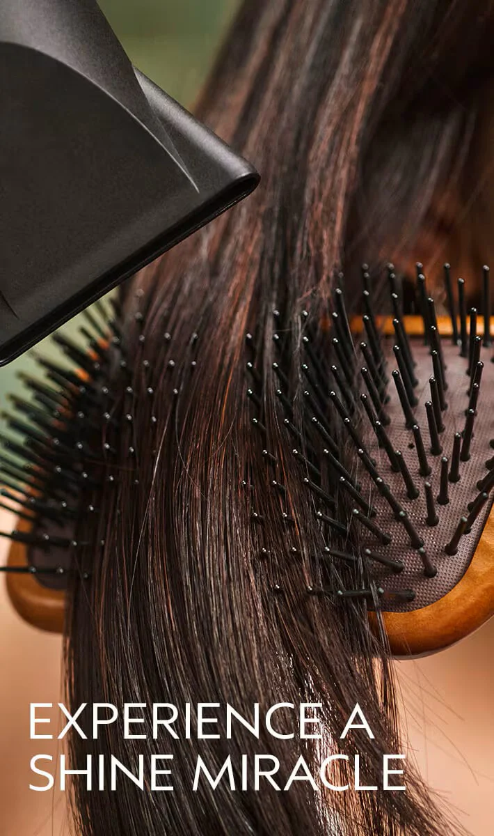 Aveda Miraculous Oil High Shine Hair Concentrate - Image 6