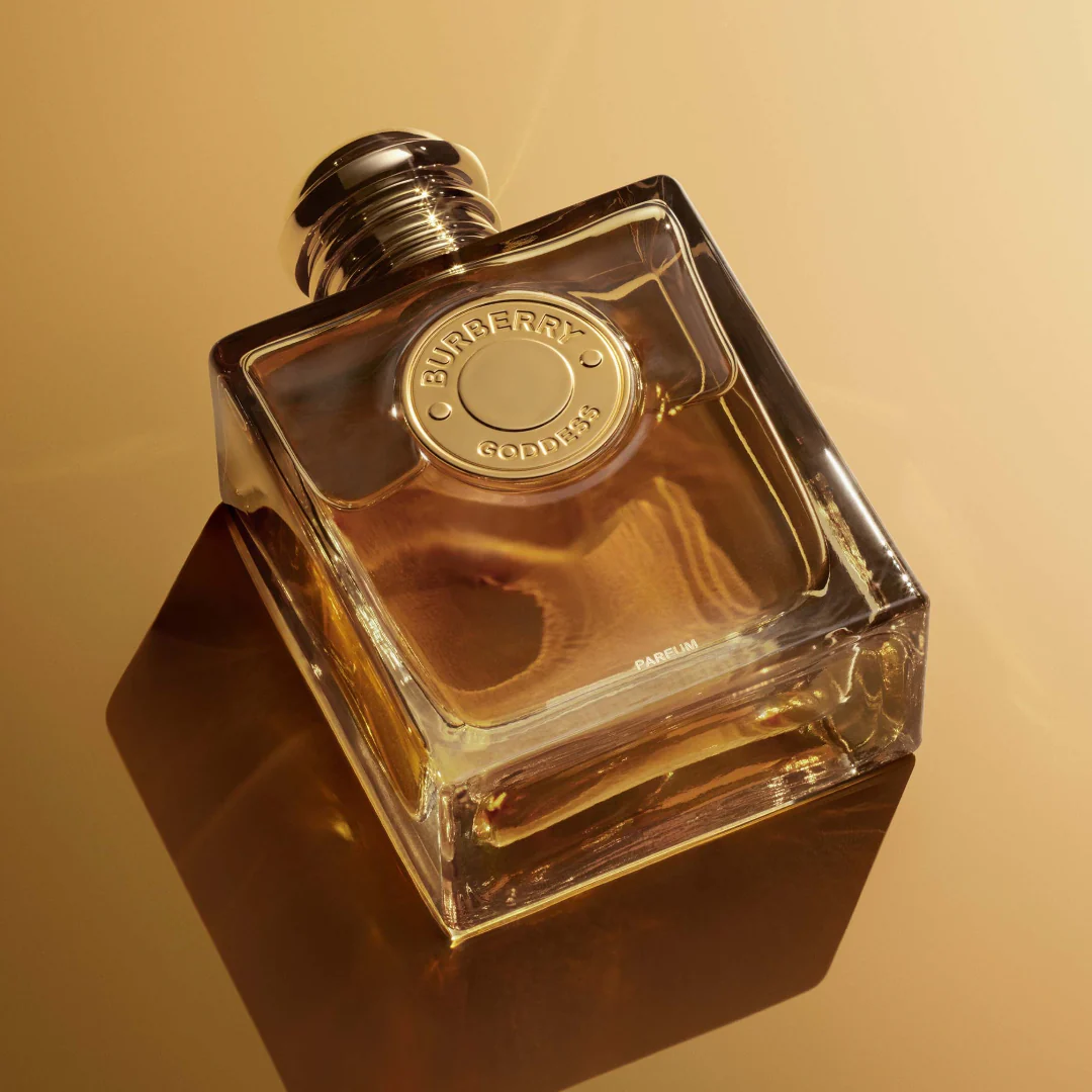 BURBERRY Goddess Parfum - Image 8
