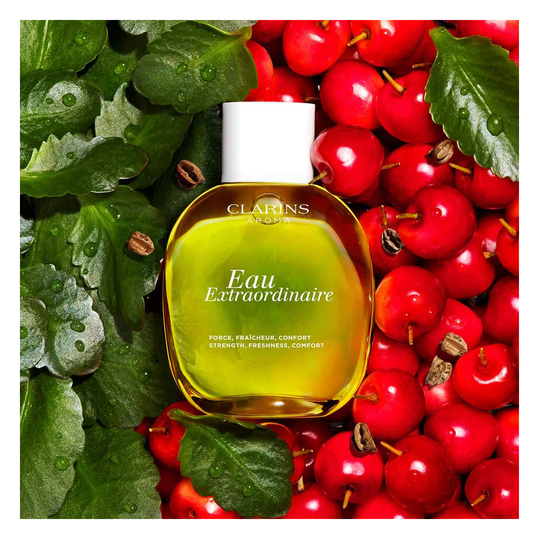 Clarins Eau Extraordinaire Natural Spray - Image 3