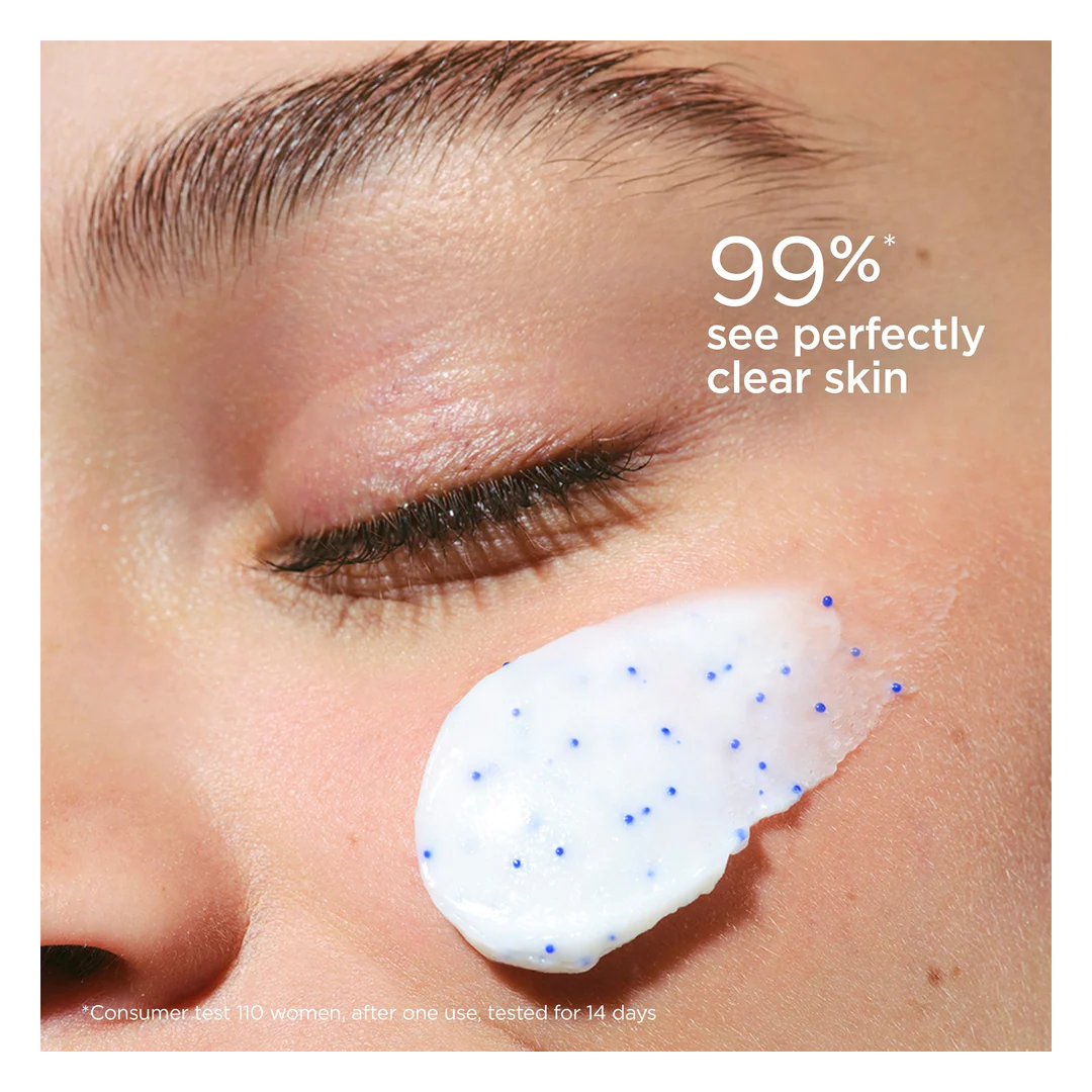 Clarins Purifying Gentle Foaming Cleanser - Image 2