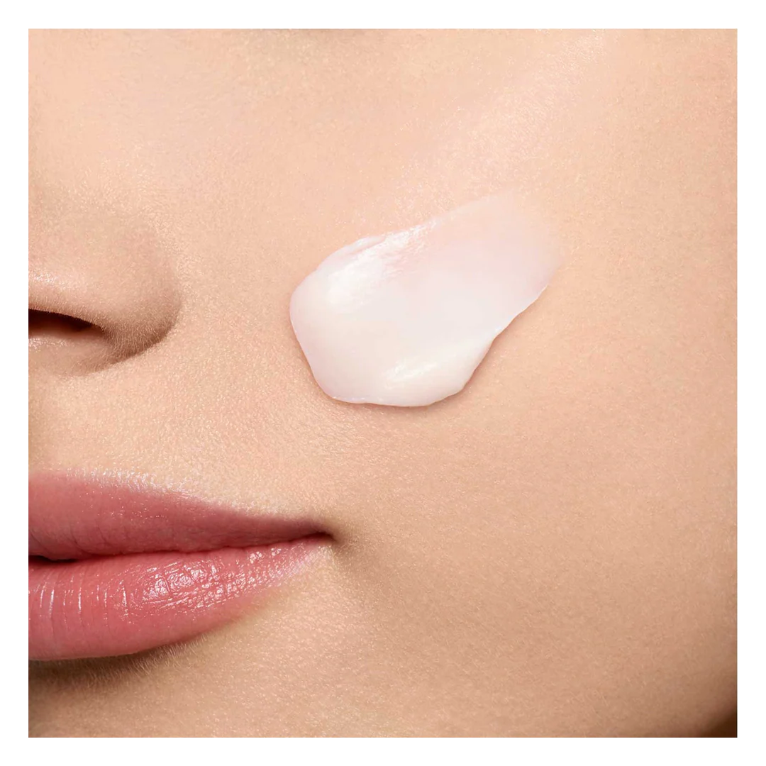 Clarins Super Restorative Day Cream For Very Dry Skin - Image 2
