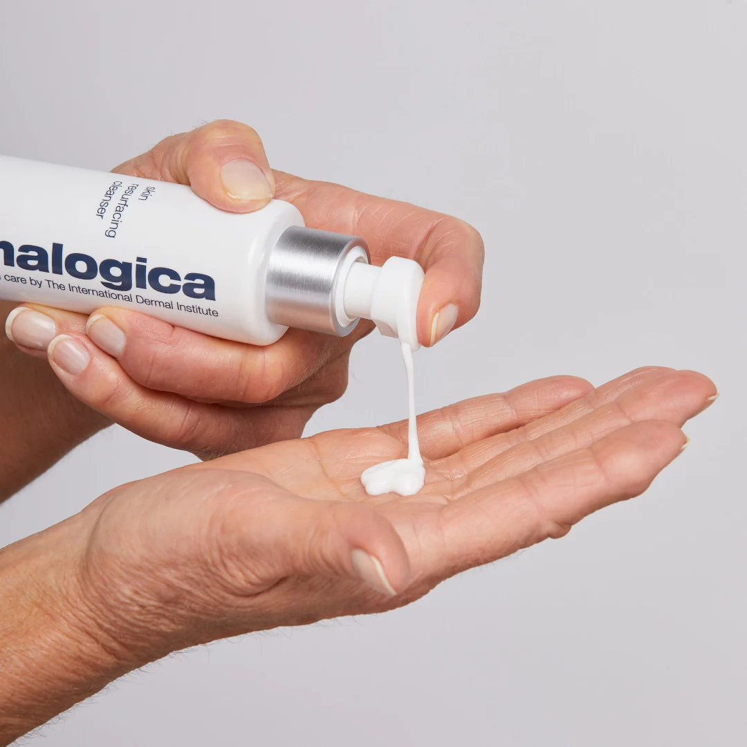 Dermalogica Age Smart Skin Resurfacing Cleanser - Image 3