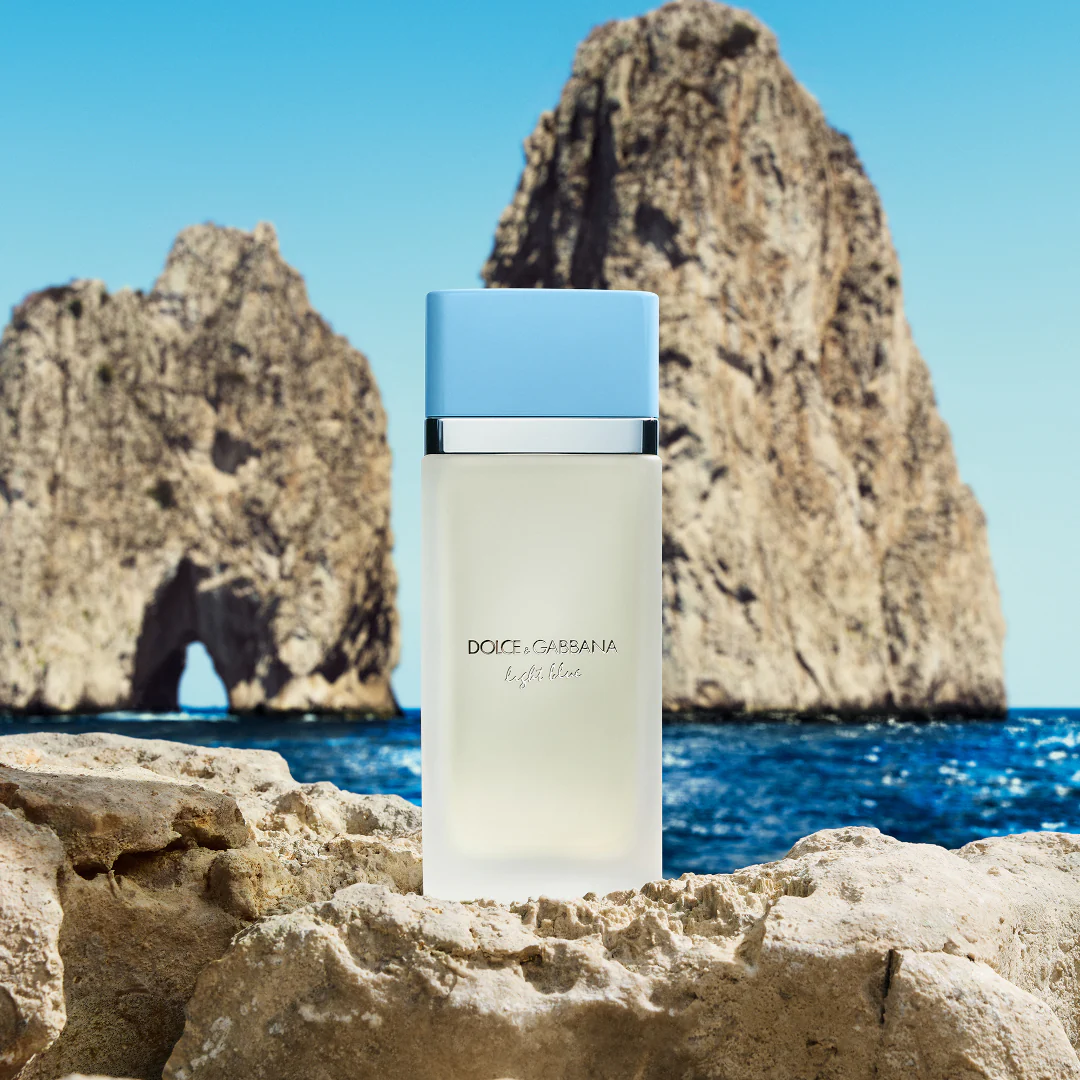 Dolce & Gabbana Light Blue Eau de Toilette Spray - Image 11