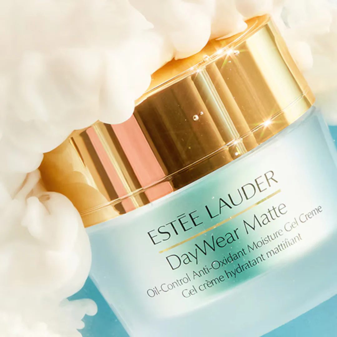 Estee Lauder DayWear Matte Oil-Control Anti-Oxidant Moisture Gel Creme - Image 3