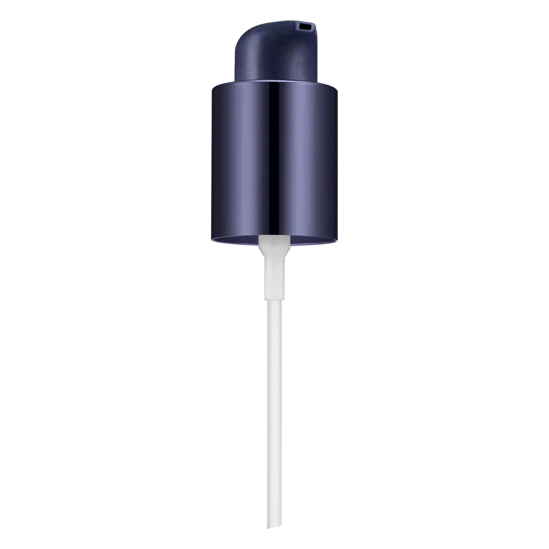 Estee Lauder Double Wear Stay-In-Place Makeup Pump - Image 4