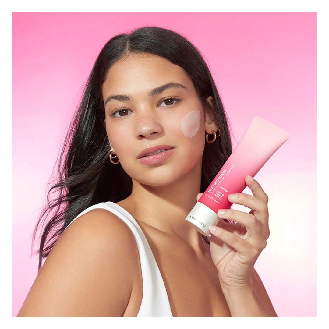 Estee Lauder Nutritious 2-In-1 Foam Cleanser - Image 4