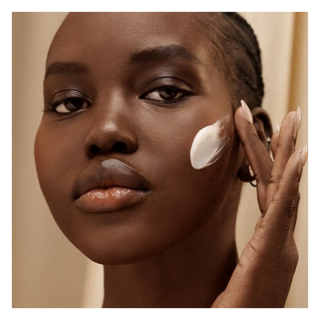 Estee Lauder Revitalizing Supreme+ Youth Power Soft Creme - Image 3