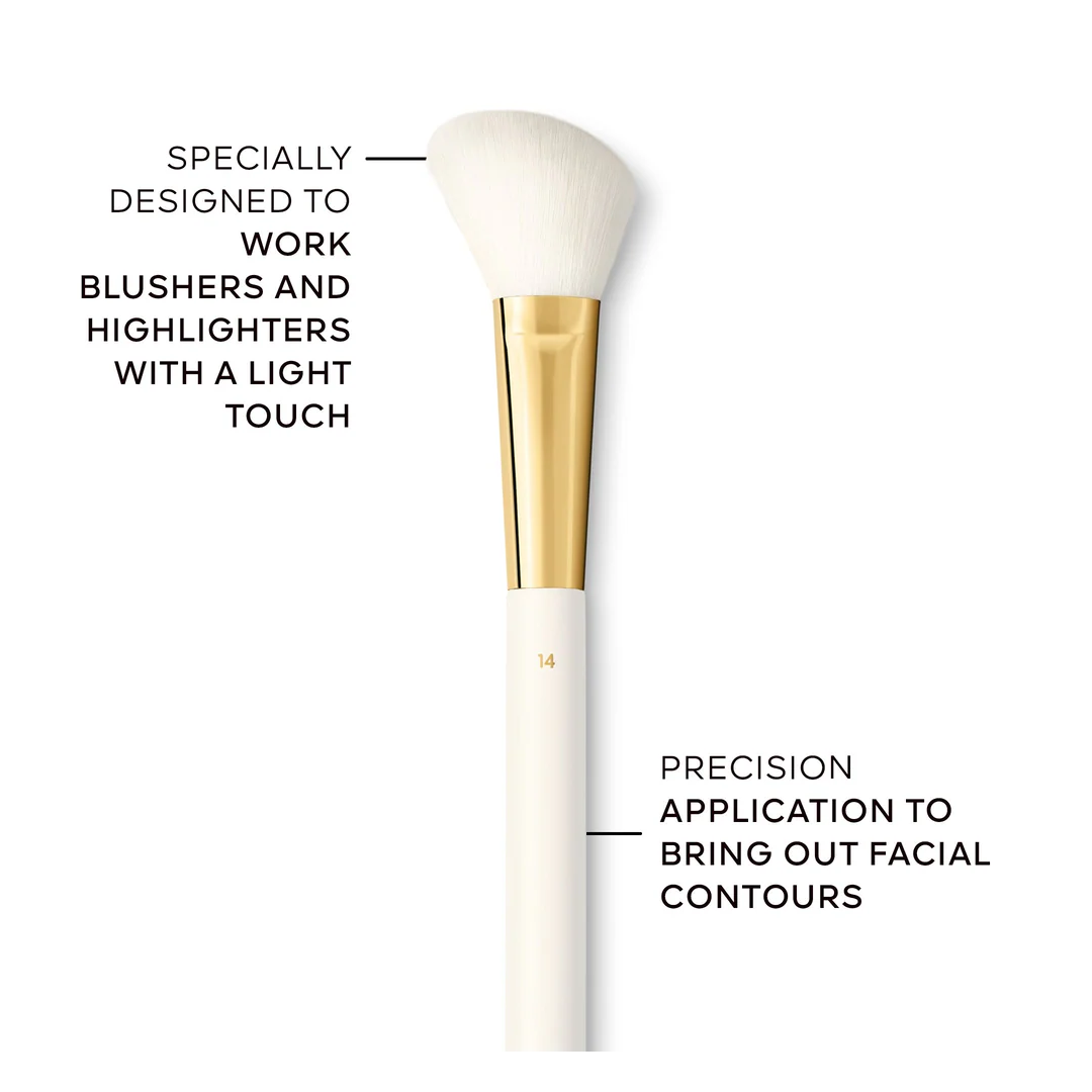 GUERLAIN Blush and Highlighter Brush - Image 2
