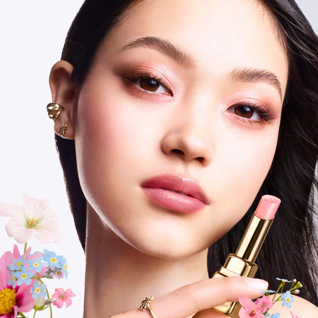 GUERLAIN KISSKISS Bee Glow Colour Reviving Lipstick Balm - Image 40