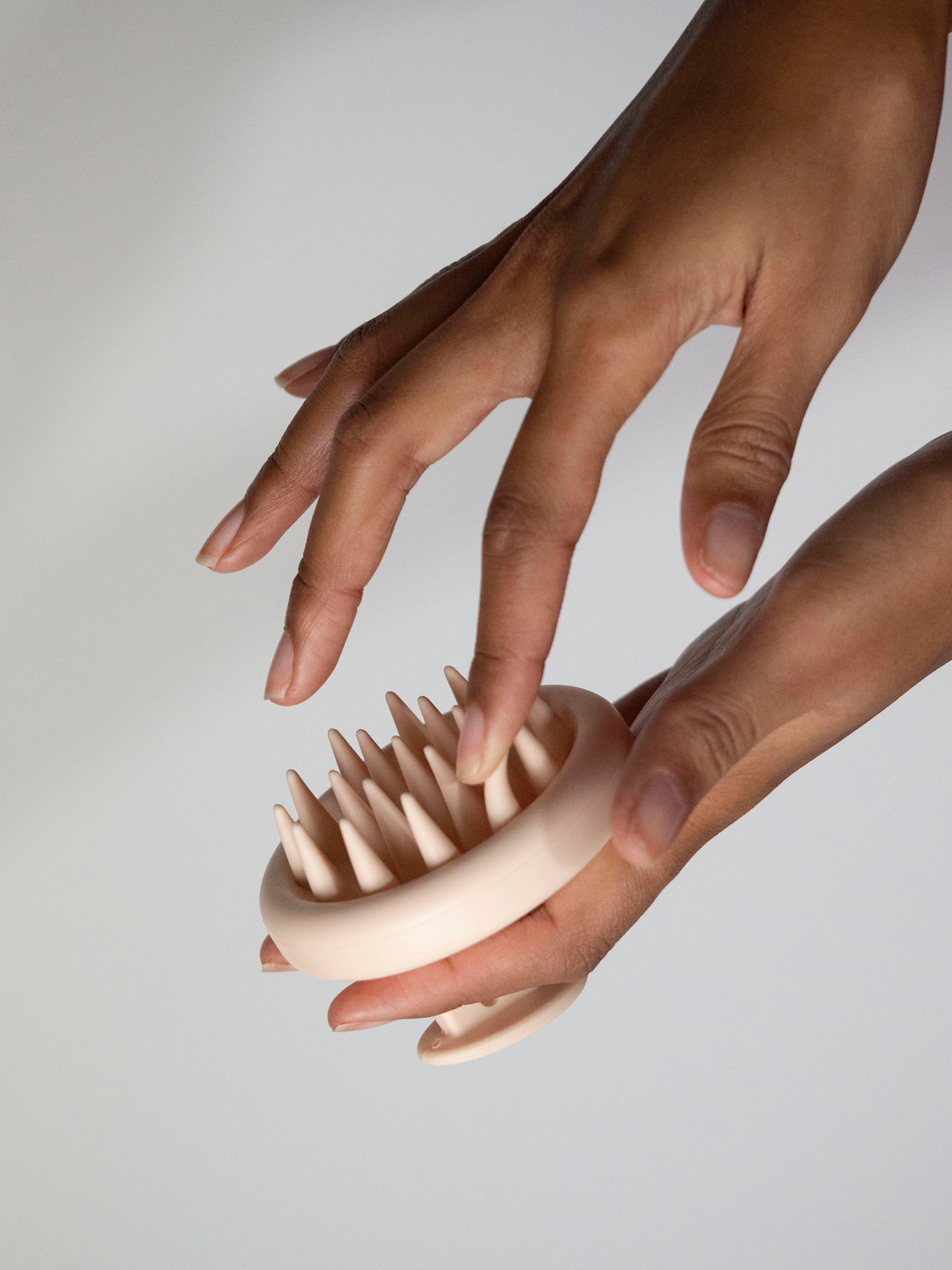 Hair Gain Scalp Massager - Image 6