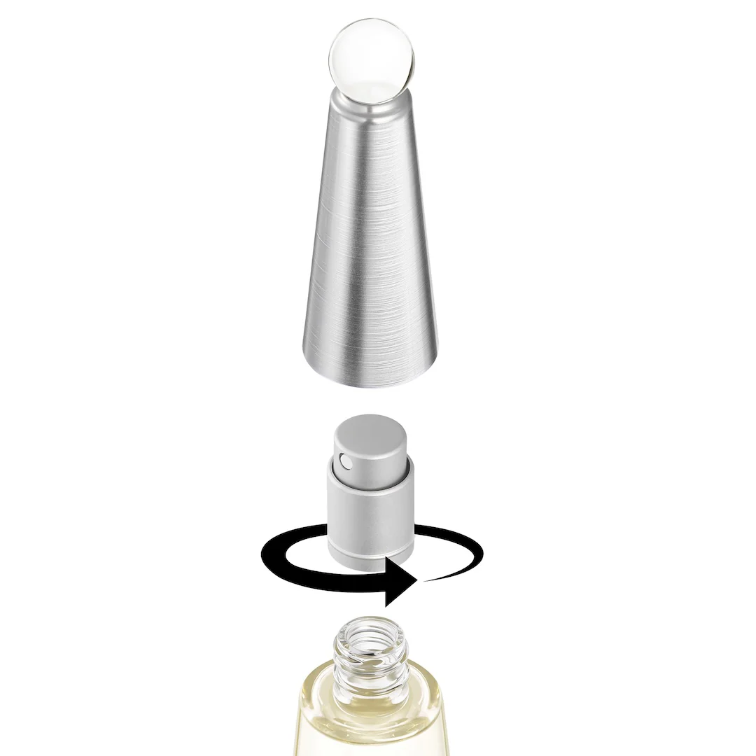 Issey Miyake L'Eau D'Issey Eau de Parfum Spray Refill - Image 4