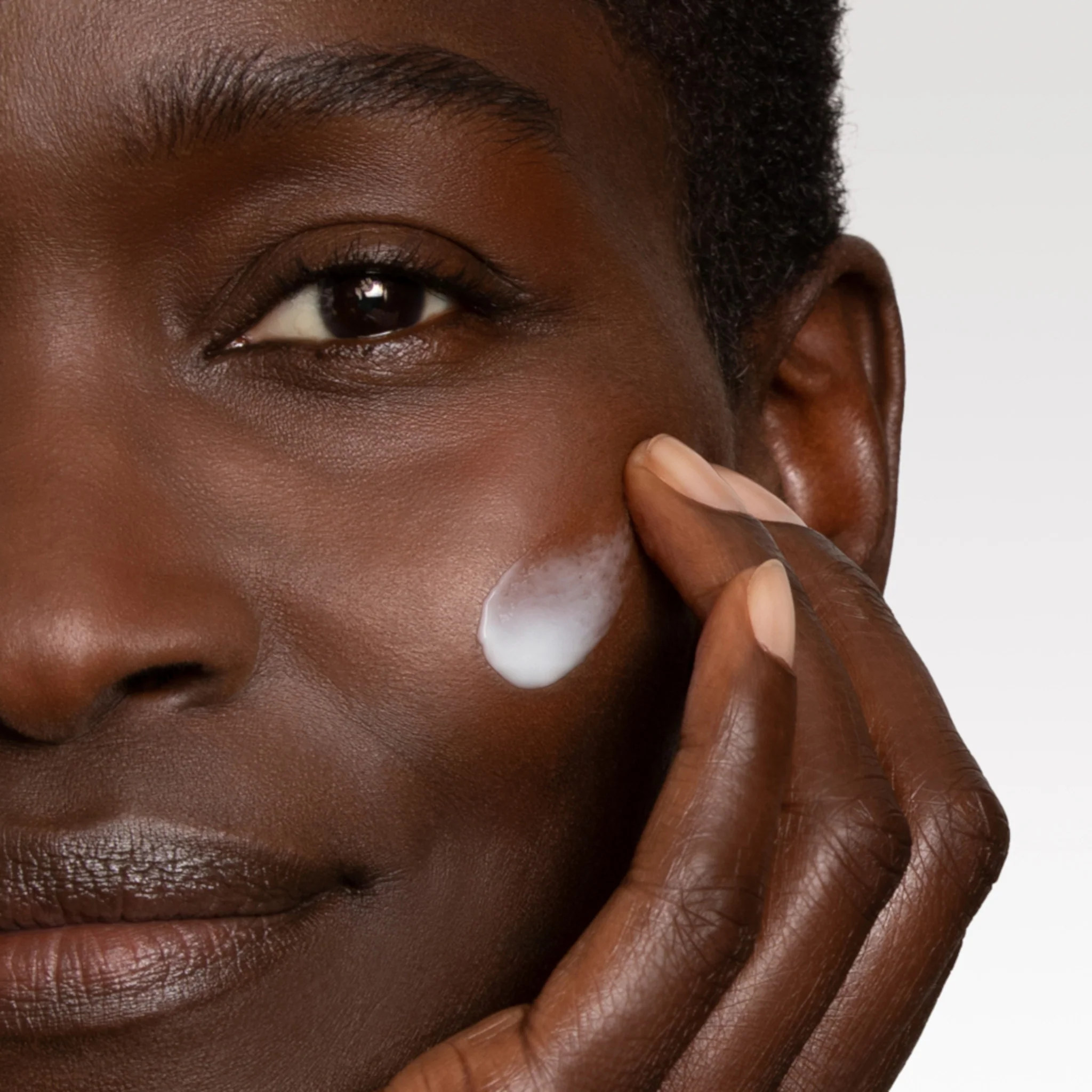 Lancome Renergie Multi-Lift Firming Anti Wrinkle Cream SPF15 - Image 4