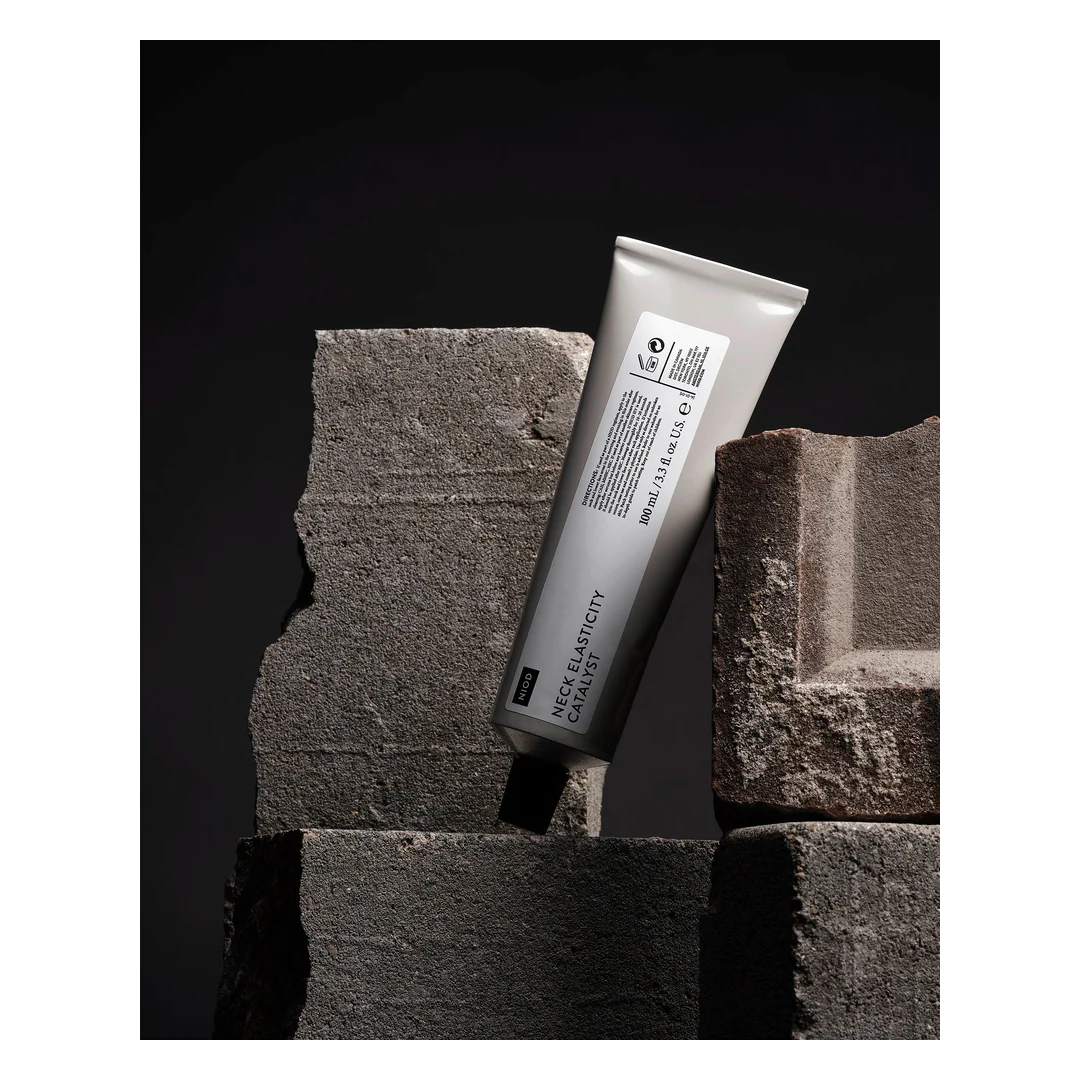NIOD Neck Elasticity Catalyst - Image 6