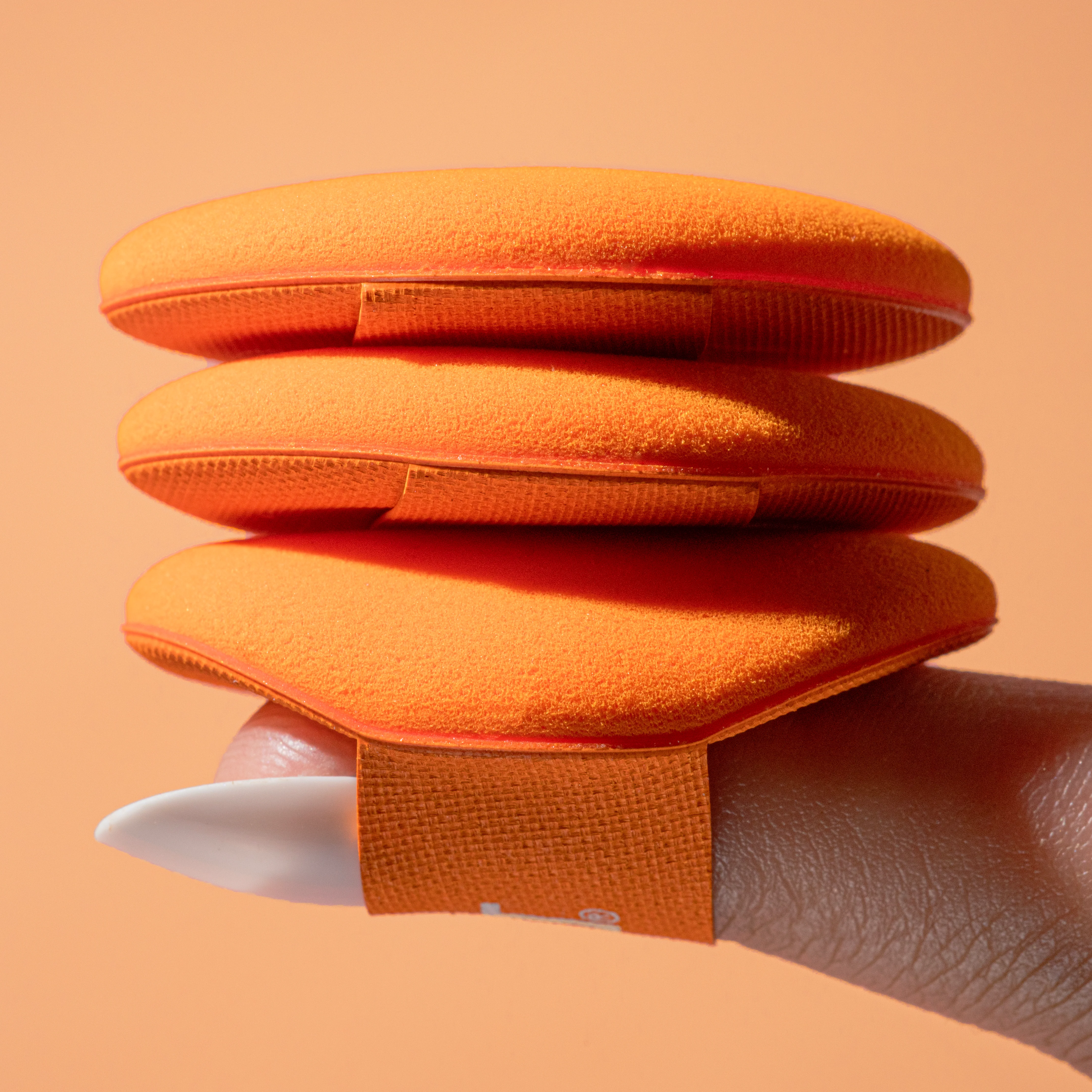 Real Techniques Mini Miracle Concealer Puff Trio - Image 5