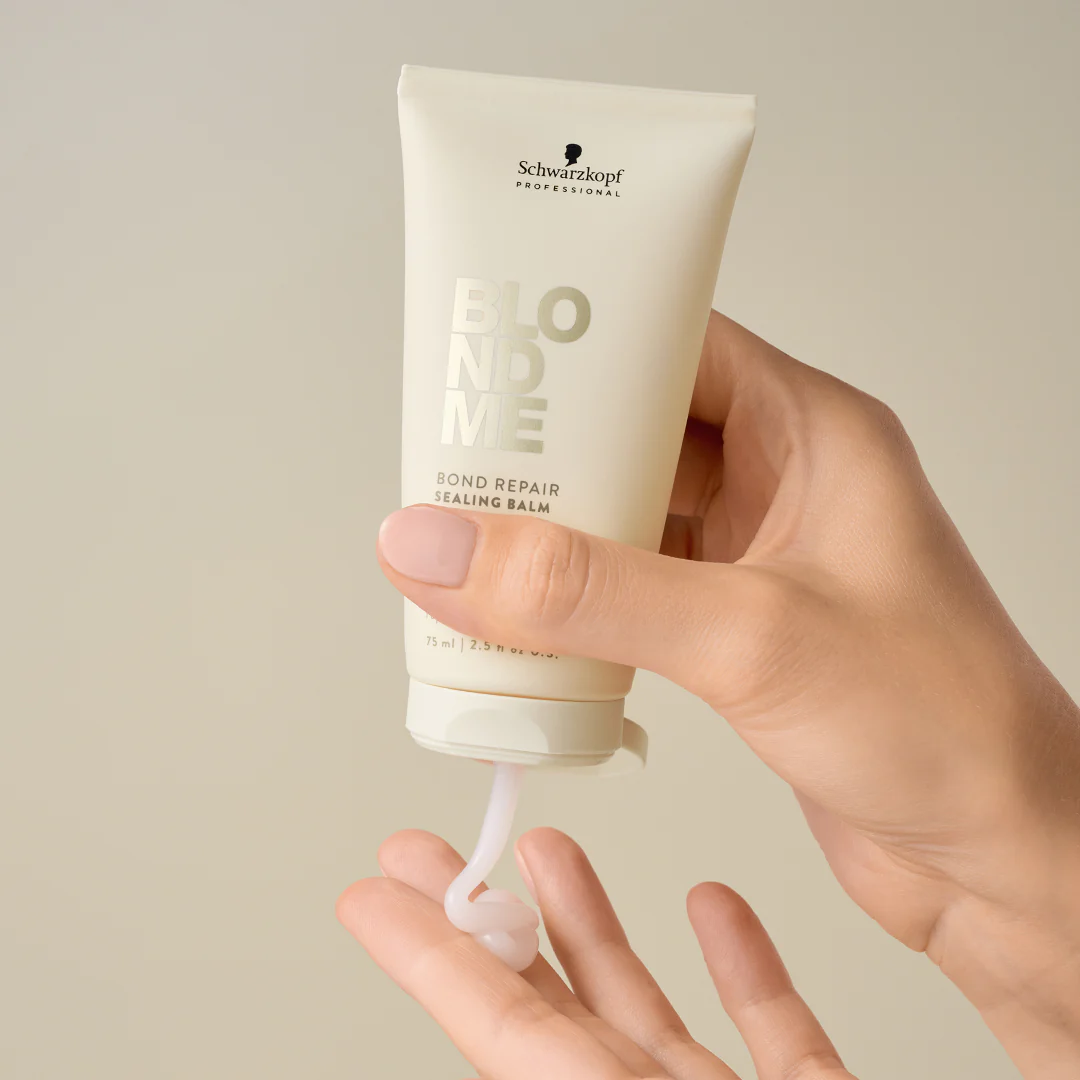 Schwarzkopf Professional BlondMe Bond Repair Sealing Balm - Image 3