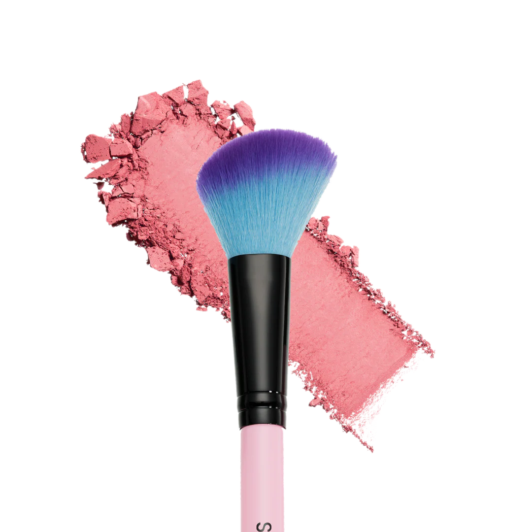Spectrum A05 All In One Cheek Brush - Image 4