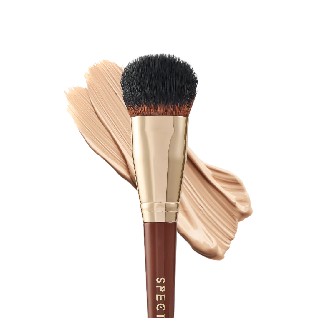Spectrum Pantherine D17 Large Duo Fibre Foundation Brush - Image 5