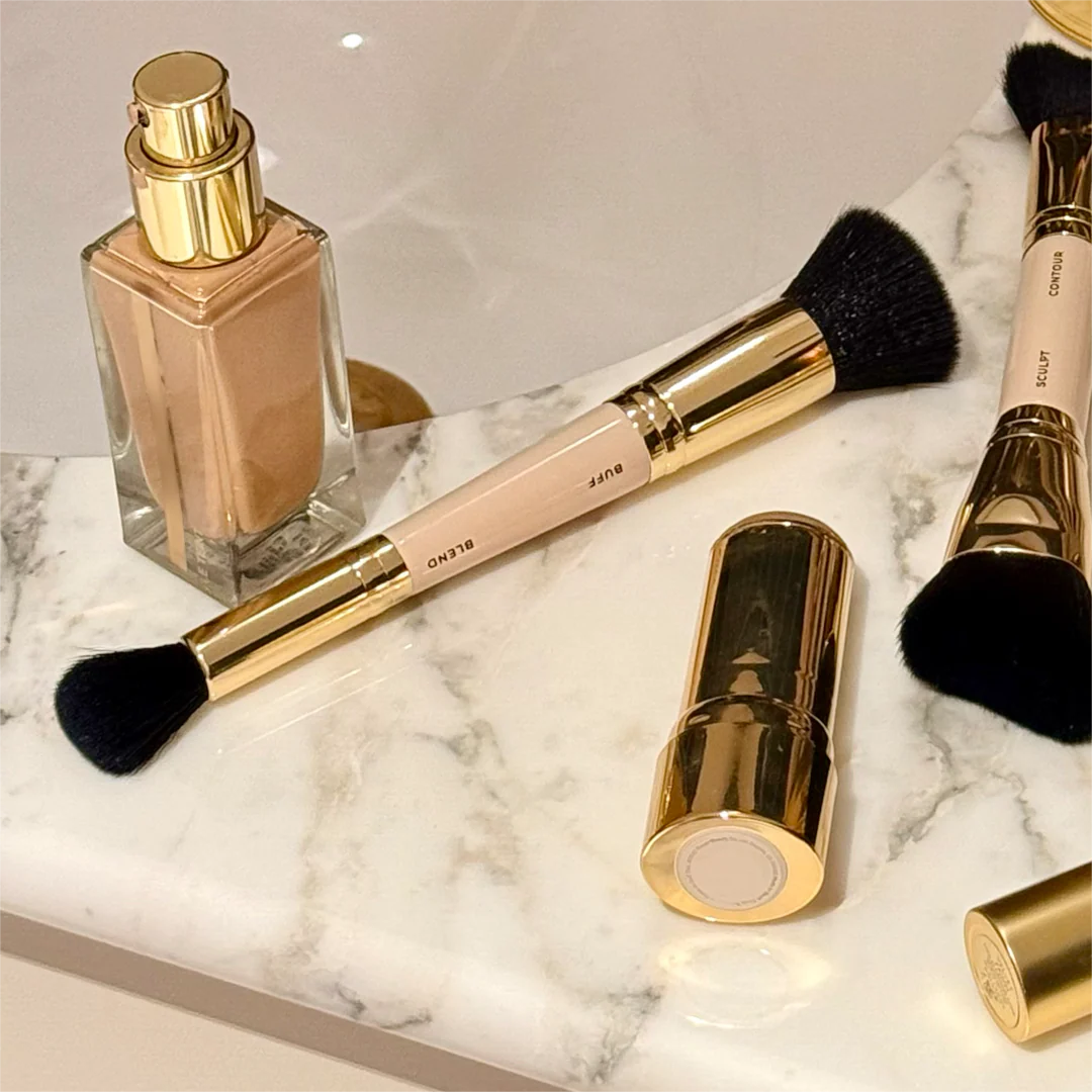 Spectrum D11 "The Coverage" Foundation Duo Brush - Image 6