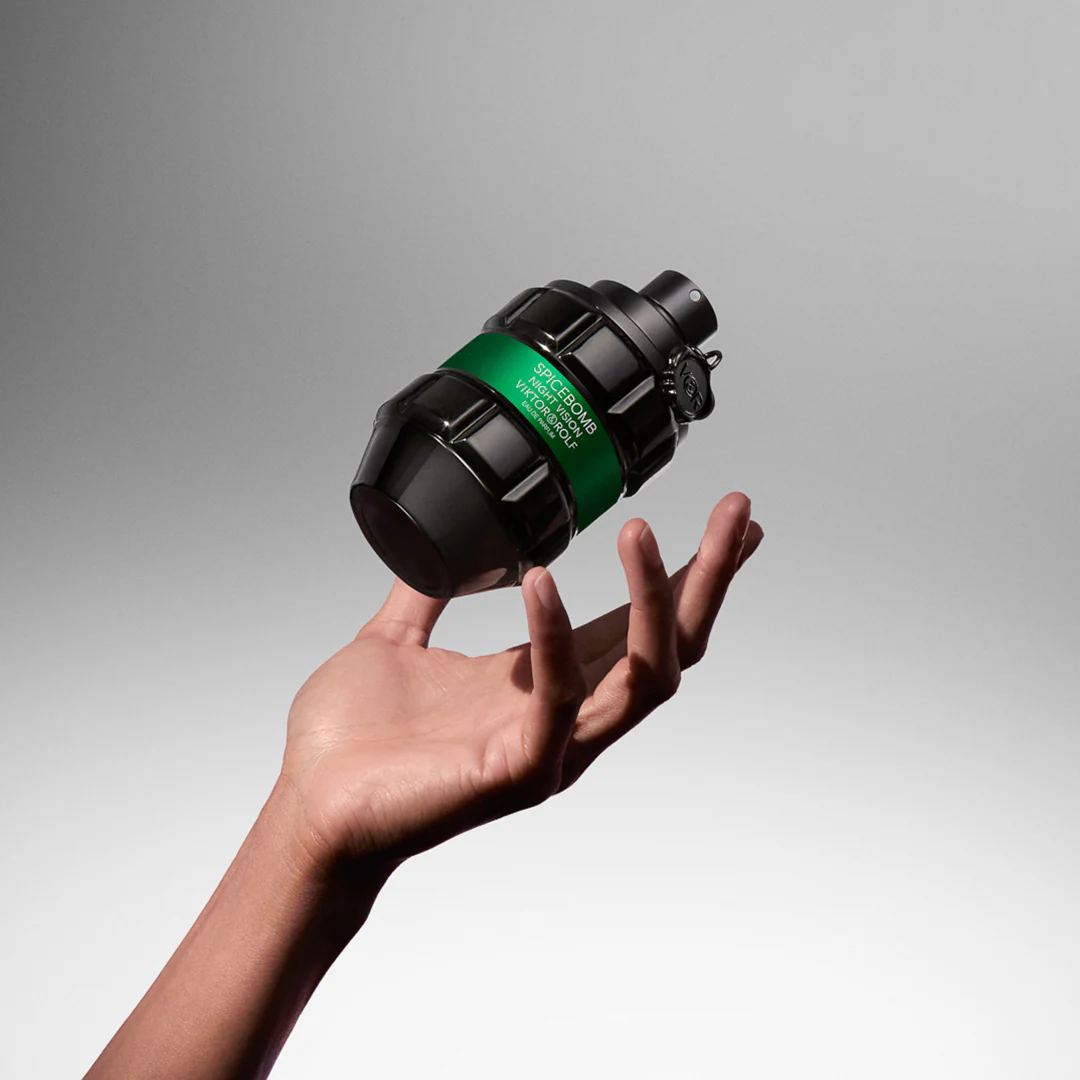 Viktor & Rolf Spicebomb Night Vision Eau de Parfum Spray - Image 8