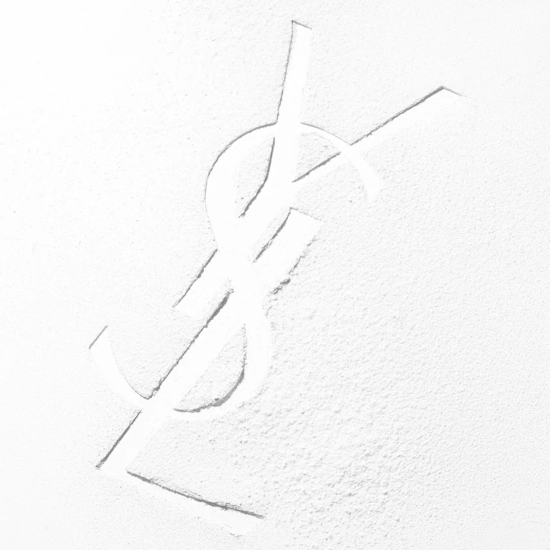 Yves Saint Laurent All Hours Hyper Blur Loose Powder - Image 4