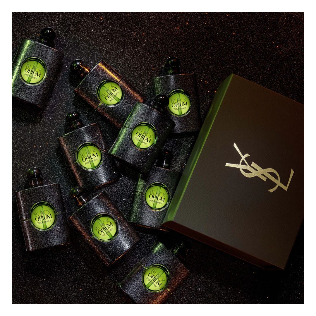 Yves Saint Laurent Black Opium Illicit Green Eau de Parfum Spray - Image 7